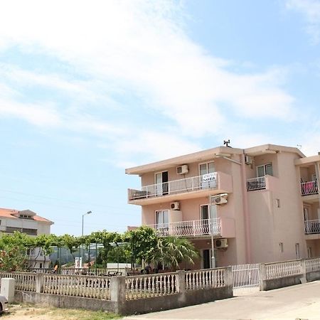 Apartments Petricevic Sutomore Kültér fotó