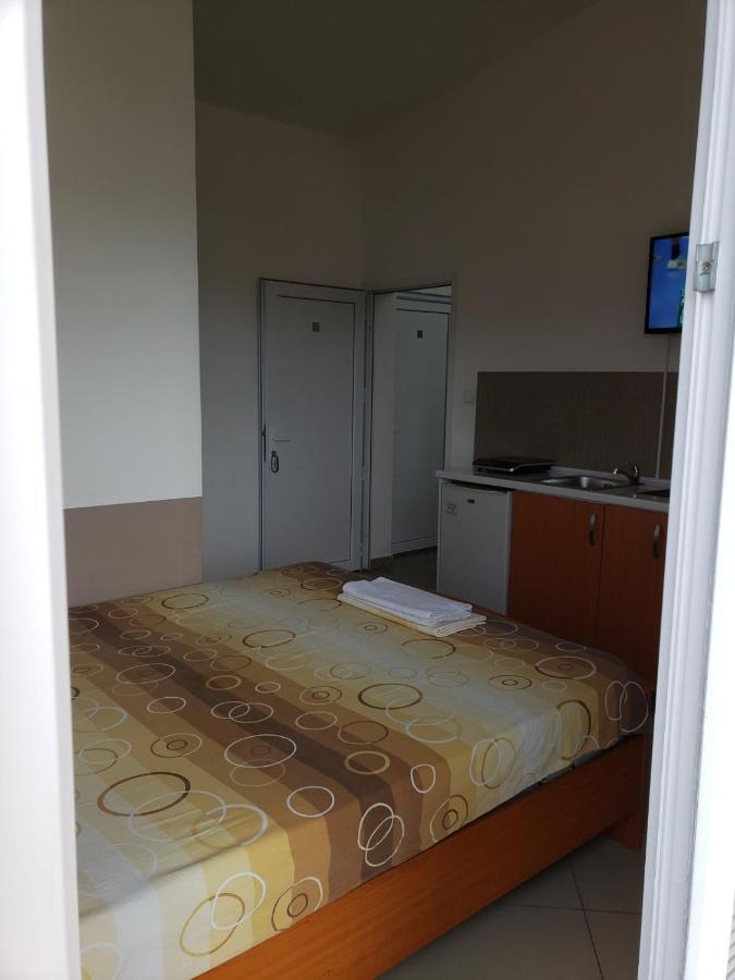 Apartments Petricevic Sutomore Kültér fotó